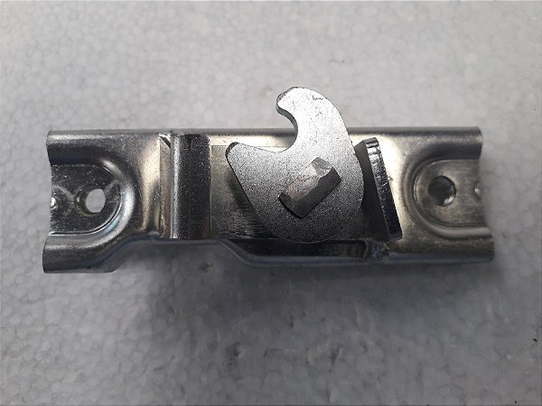Fechadura Interna Tampa Traseira Superior Kombi Clipper 1997 1998 1999 2000 2001 2002 2003 2004 2005 2006