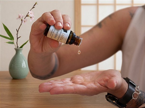 Massagem Relaxante + Aromaterapia