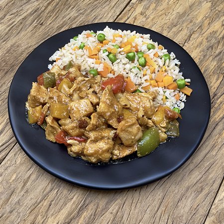 Frango xadrez com castanhas e arroz integral colorido 300g