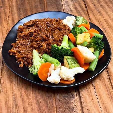 Carne desfiada e mix de legumes - 250g