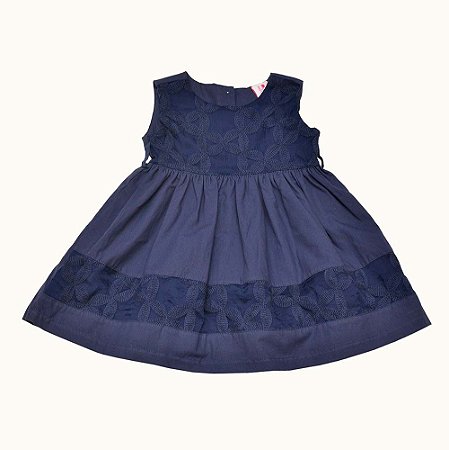 Vestido tulê com faixa