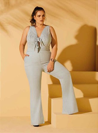macacão flare plus size