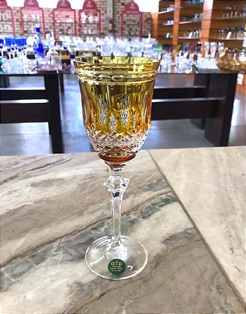 JOGO TAÇAS VINHO TINTO CRISTAL IMPERATTORE BY STRAUSS - COR AMARELO - CX 6 PÇS