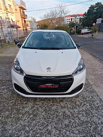 208 ACTIVE MT 1.2 2018, COM AR CONDICIONADO, VIDROS ELÉTRICOS E DIREÇÃO HIDRÁULICA