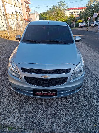 AGILE LTZ 1.4 2011, COM AR CONDICIONADO, VIDROS ELÉTRICOS E DIREÇÃO HIDRÁULICA  ///  VALOR DO VEÍCULO COM TROCA R$ 37.900,00