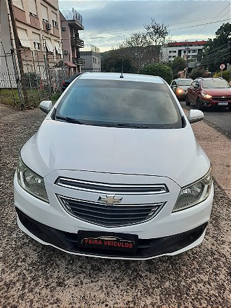 ONIX 1.0 LT 2014, COM AR CONDICIONADO, VIDROS ELÉTRICOS E DIREÇÃO HIDRÁULICA /// VALOR DO VEÍCULO COM TROCA R$ 43.900,00 ///