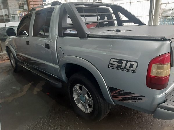 CHEVROLET S-10 COLINA CD 2011 4X2 MOTOR 2.8 DIESEL VALOR SEM TROCAS R$69,900,00 COM TROCAS R$71,900,00 AVALIO TROCAS MENOR VALOR, FINANCIO POR FINANCEIRAS ,CARTÕES DE CRÉDITO,EMPRÉSTIMO CONSIGNADO PARA APOSENTADOS INSS SOB ANALISE OK
