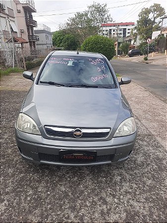 CHEVROLET CORSA 1.4 2009 PREMIUM HATCH COMPLETO"" BEM NOVO"" VALOR SEM TROCAS R$31,900,00 VALOR COM TROCAS R$33,900,00