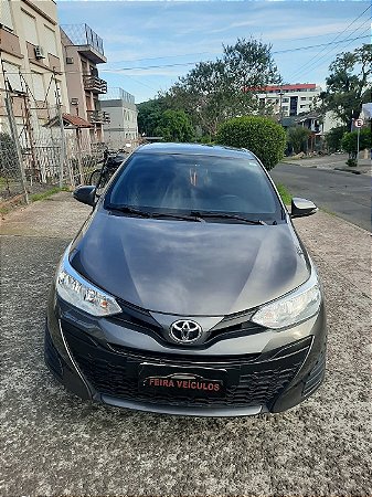 TOYOTA YARIS 1.5 CONECT 2020/2021 COMPLETO 103,000KM ORIRGINAL VALOR SEM TROCAS R$81,900,00 VALOR COM TROCAS R$ 83,900,00