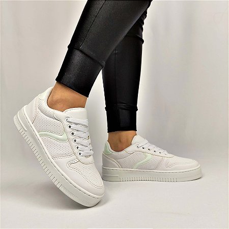 adidas parecido com air force