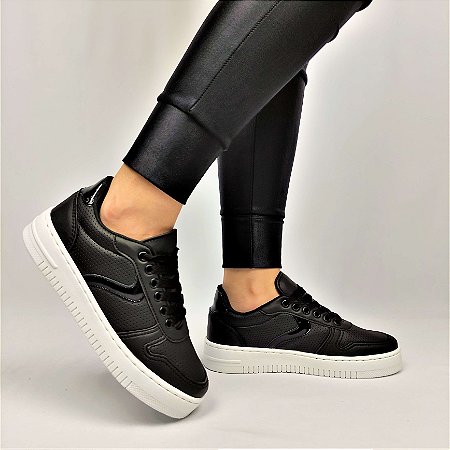 air force preto e branco