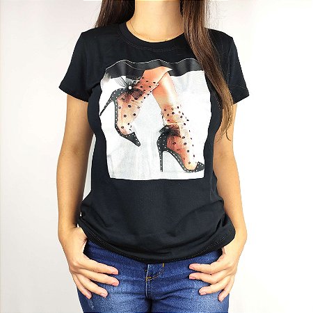 Camiseta Feminina T-Shirt Luxo Preta com Acessórios Estampa Scarpn Laço
