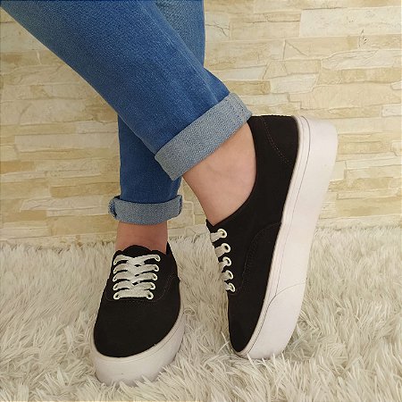 Tênis Preto Tecido Básico com Solado Branco - Josy Medeiros