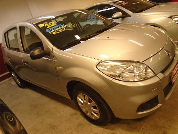 Renault Sandero Authentique 1.0 16V (flex) 2012