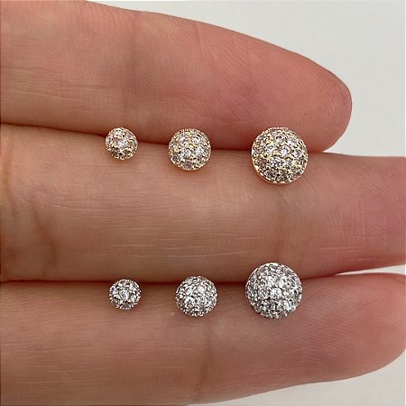 CONJUNTO DE BRINCOS DOME ZIRCÔNIAS