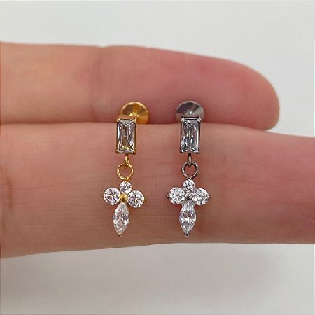 LABRET TITÂNIO RETÂNGULO PINGENTE LISS ZIRCÔNIAS