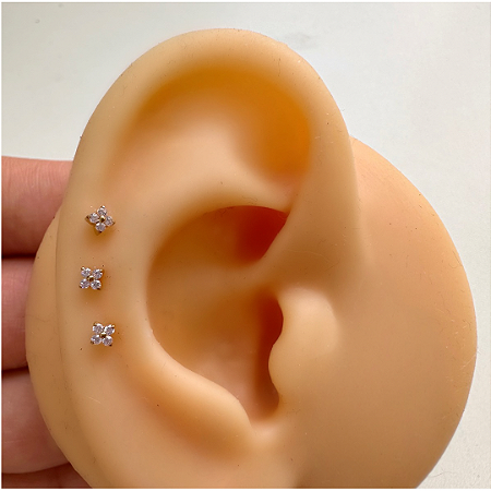 LABRET TITÂNIO AUSTRALIANO PUSH PIN MINI PÉTALAS ZIRCÔNIAS