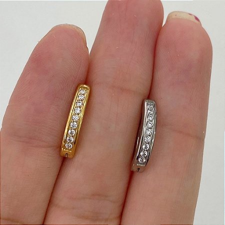 ARGOLA TITÂNIO UMBIGO ZIRCÔNIAS CLICKER
