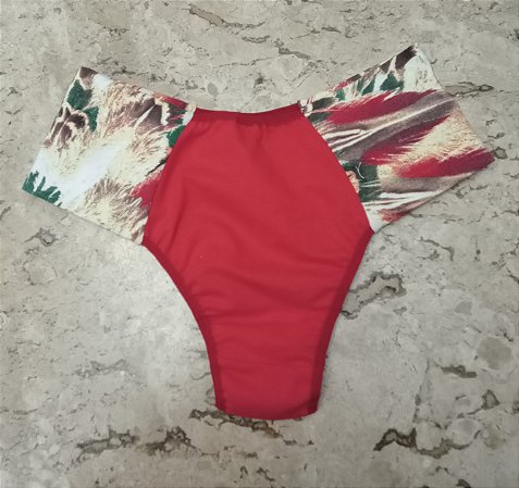 C. borboleta vermelho c/penas