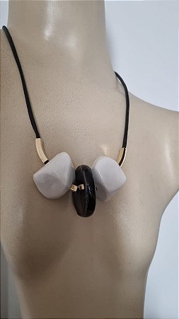 Colar Lady - Preto e Branco