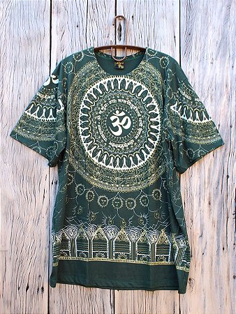 Camiseta Indiana Masculina Mandala Mantra Om Verde