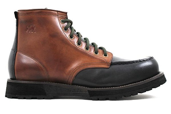 Bota Masculina Moc Toe Cano Médio Couro Preto/Pinhão Barcelona Design | Taurus