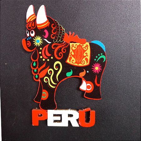 Imã de Geladeira Torito de Pucará Preto Produto Peruano