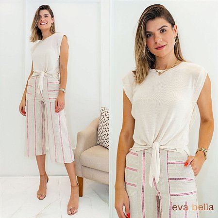 T-Shirt Muscle de Amarar na frente  Eva bella Anna Clara