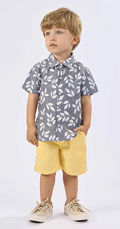Conjunto Infantil Masculino com Camisa Floral Arrumado