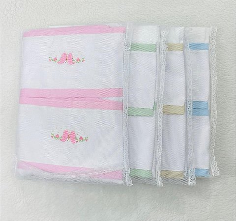Toalha de Bebê Kit 3 Peças Barrado e Bordada
