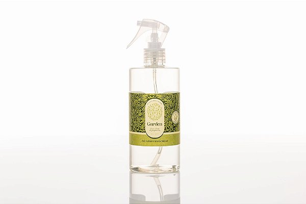 ÁGUA PERFUMADA GARDEN COM ÓLEO ESSENCIAL - 500ML
