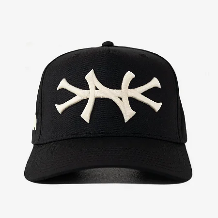 oMA Studios - Boné NY CURVED BRIM CREAM