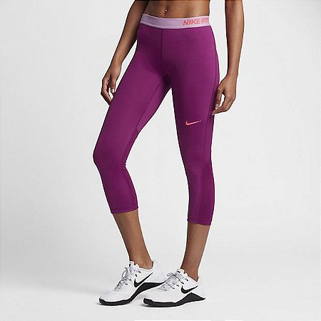 Calça Capri Nike Pro Roxo