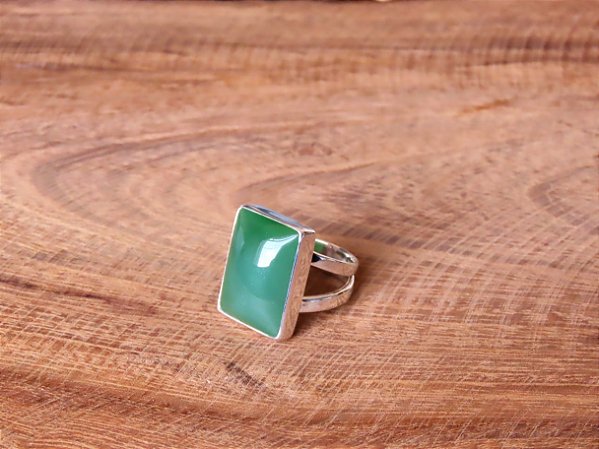 ANEL CAIXA COM QUARTZO VERDE