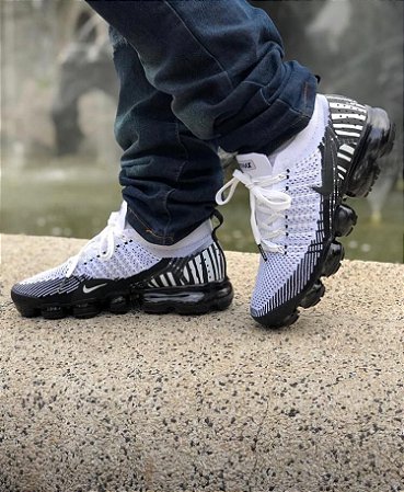 Tênis nike air vapormax flyknit 2- Branco/ Preto - Stillus Outlet