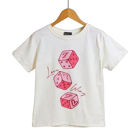 Camiseta feminina.