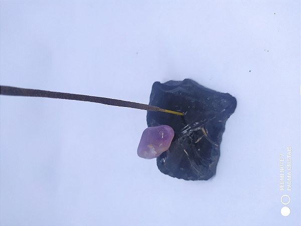 Porta Incenso / Incensário de Pedra Bruta Natural - Obsidiana Bruta + Pedra Rolada - AMETISTA