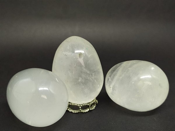 Ovo YONI de Quartzo Leitoso / Opalado para Pompoarismo SEM FURO (YONI EGG) Kegel - TAMANHO M