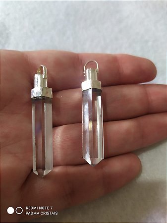 Pingente de Ponta de Quartzo Cristal - Banhado de Prata - Pedra Natural e Polida
