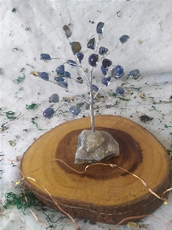 Arvore da Felicidade feita de Cristal - Quartzo Azul