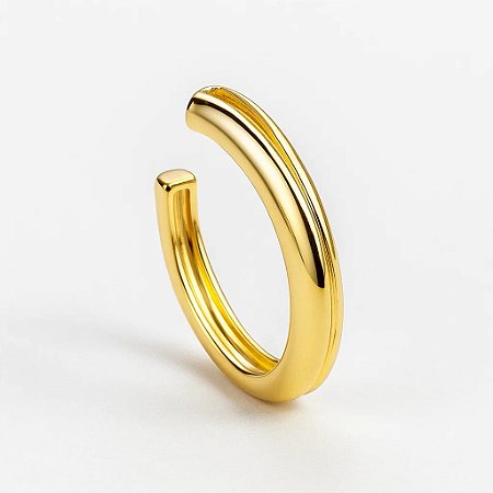 Piercing liso folheado a ouro 18k