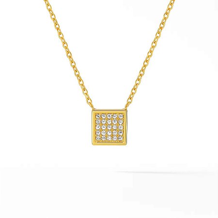 Gargantilha com pingente cravejado em zircônia folheado em  ouro 18k
