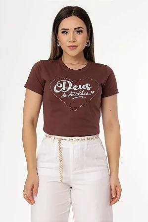 T-shirt Deus De Detalhes Coração com aplicação Strass