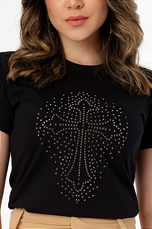 T-Shirt Stras - Cruz - Vista o que Representa Você – Moda com Propósito e Personalidade