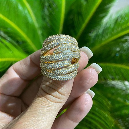 ANEL FOLHEADO OURO 18K ENTRELAÇADO COM ZIRCONIAS MICRO CRAVEJADAS