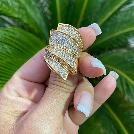 ANEL FOLHEADO OURO 18K  EM ZIRCÔNIAS BRANCAS MICRO CRAVEJADAS