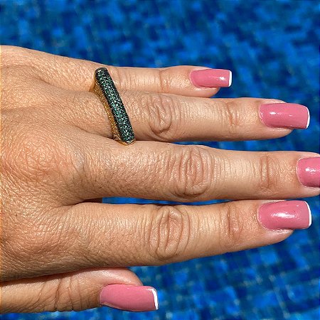 ANEL FOLHEADO OURO 18K COM ZIRCÔNIAS VERDE MICRO CRAVEJADAS