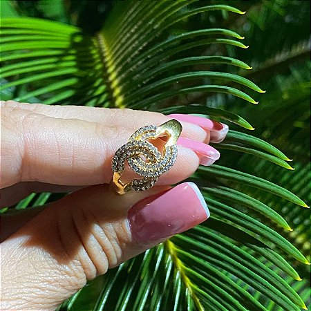 ANEL FOLHEADO OURO 18K CHANEL EM ZIRCÔNIAS BRANCAS