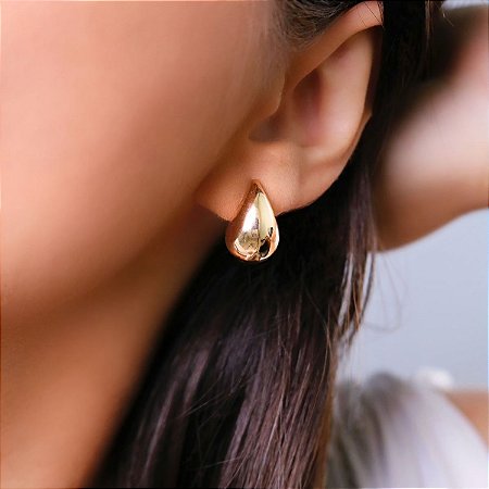 Brinco Banhado ouro 18K Gota lisa media
