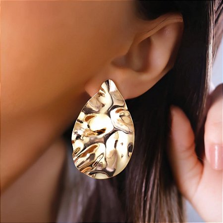 Brinco Banhado Ouro 18k Formato Gota  Amassado
